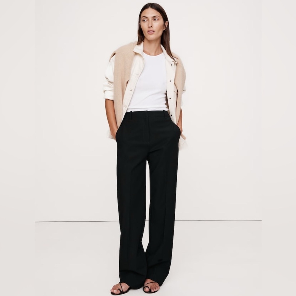 NWT Banana Republic Modern Straight City Stretch Black Pant Size 0/P (713498)